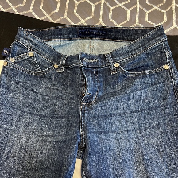 Rock & Republic jeans, size 8 - Picture 2 of 4